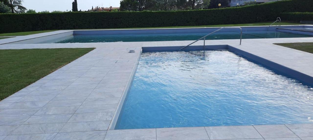 Villa Al Porto Moniga del Garda ภายนอก รูปภาพ